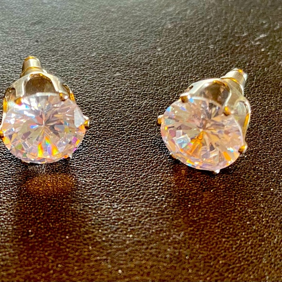 Crystal and silver stud earrings NWOT - Picture 2 of 5